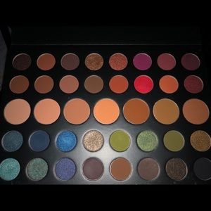 Morphe 39A Dare to Create Artistry Palette